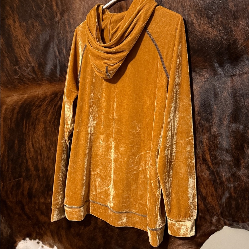 Cowgirl Tuff velvet hoodie - Picture 7 of 7